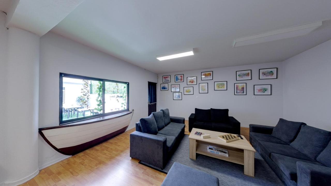 We Are Hostel 2 โปโว เดอ วาร์ซิม ภายนอก รูปภาพ
